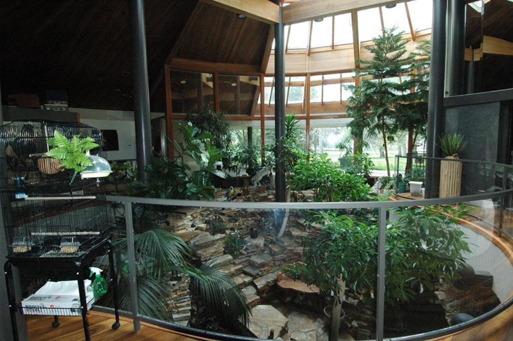 Bed and Breakfast Roundhouse Grotto Calgary Zewnętrze zdjęcie